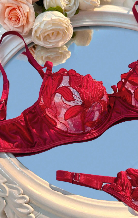 Bloom Fever - Conjunto malla bordado