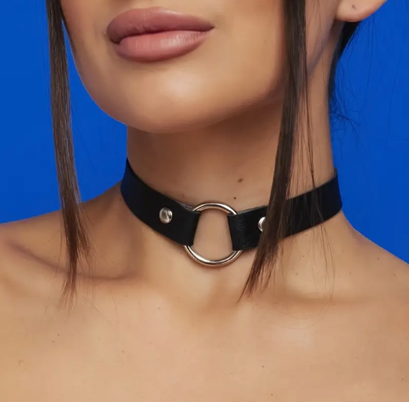Collar de cuero para el cuello