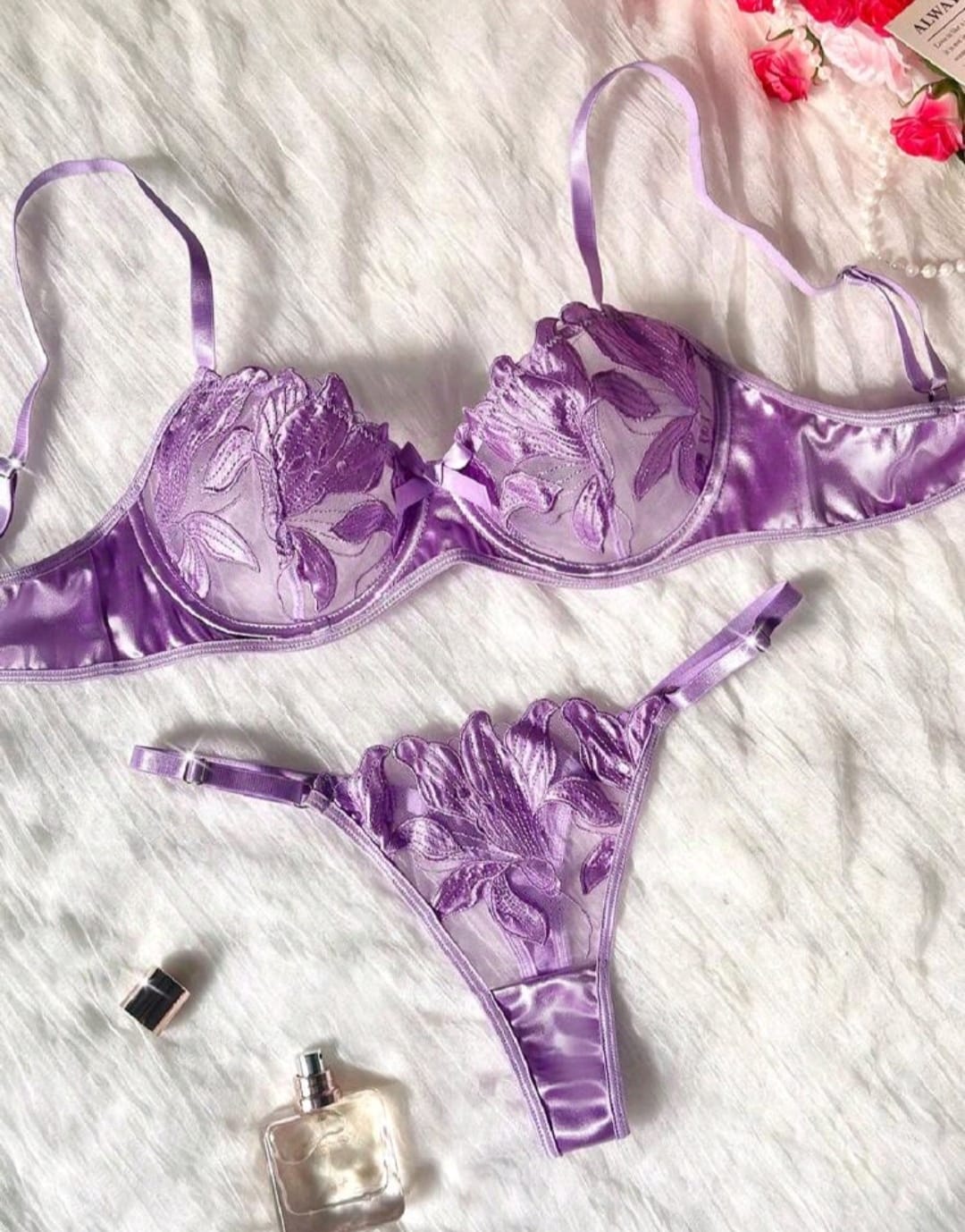 Bloom Fever - Conjunto malla bordado